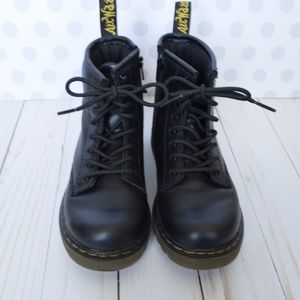 Girls Dr. Martens - size 10
